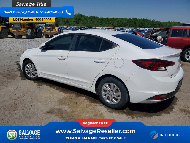 Used 2019 Hyundai Elantra SE FWD image 3