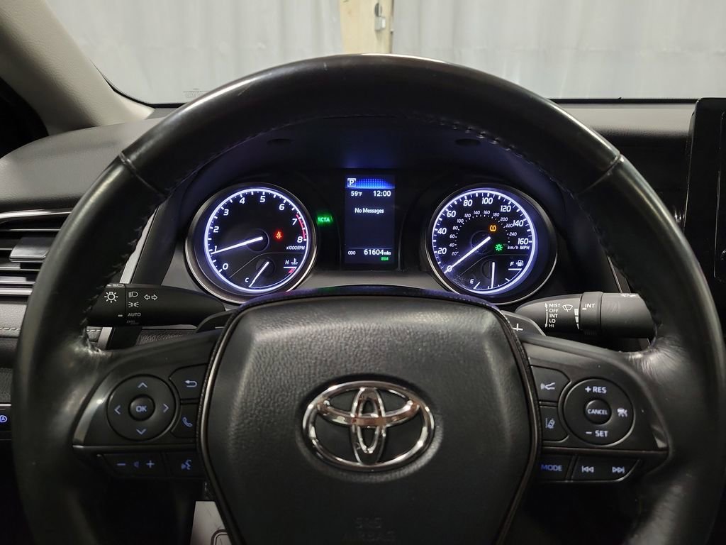 Used 2024 Toyota Camry SE image 15