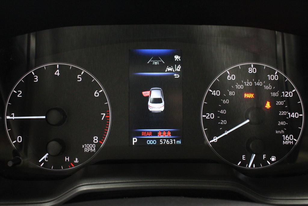 Used 2024 Toyota Corolla LE FWD image 29