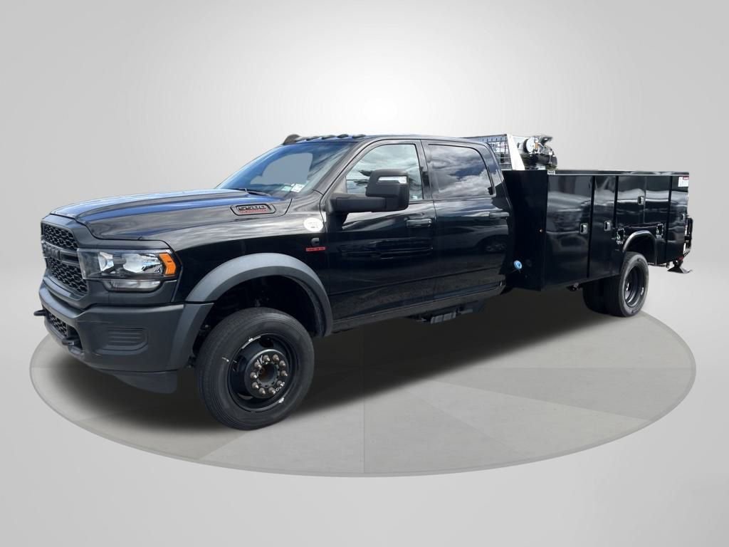 New 2023 RAM 5500 Tradesman w/ Max Tow Package image 3