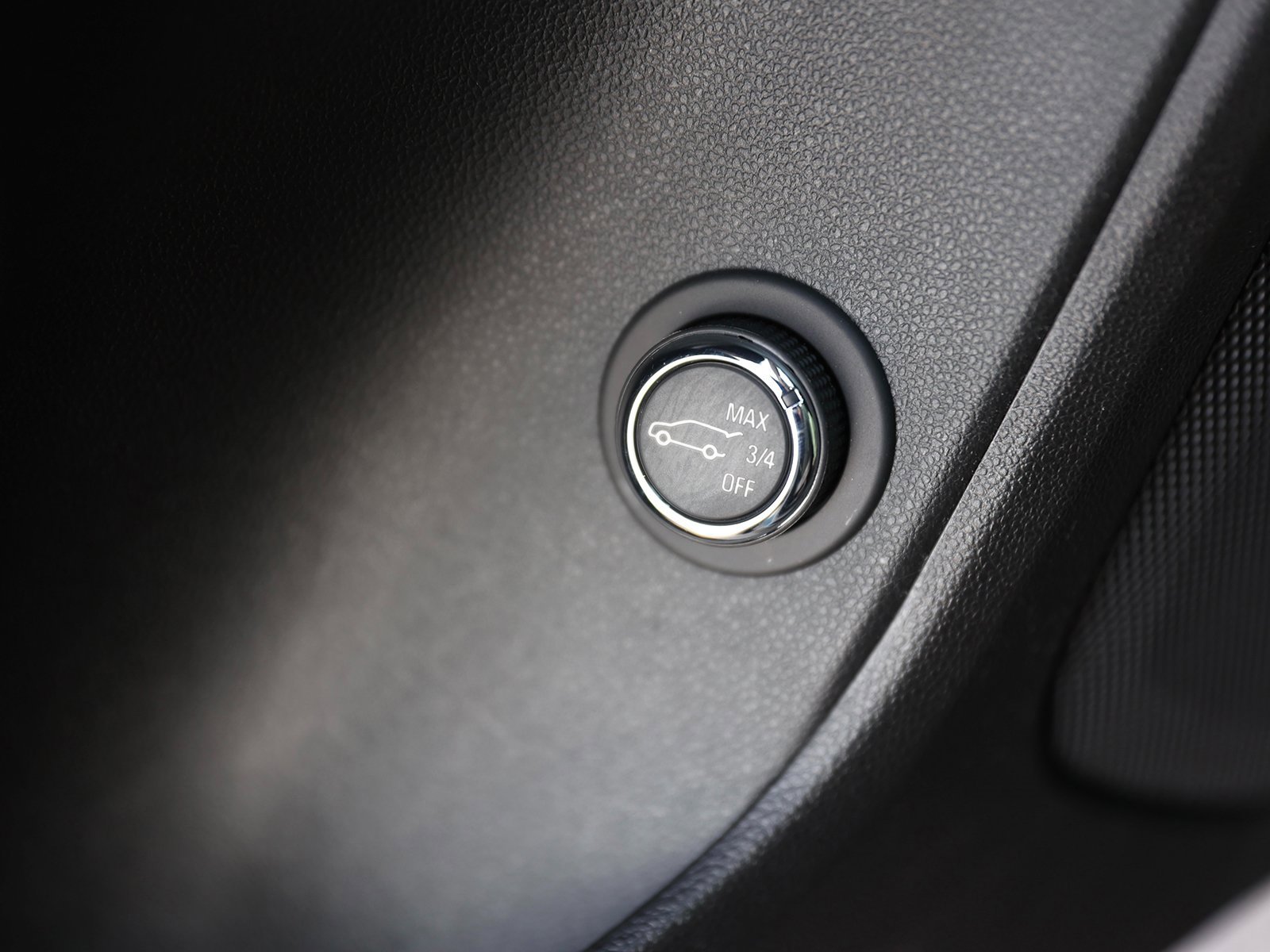 Used 2022 Chevrolet Blazer LT image 39