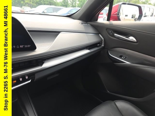 Used 2024 Cadillac XT4 Premium Luxury FWD image 26