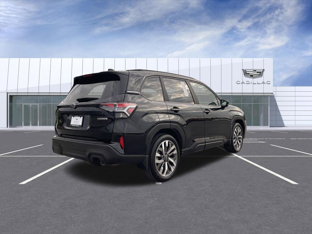 Used 2025 Subaru Forester Touring w/ Popular Package - Touring image 8