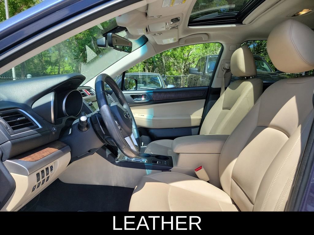 Used 2017 Subaru Outback 2.5i Limited image 2