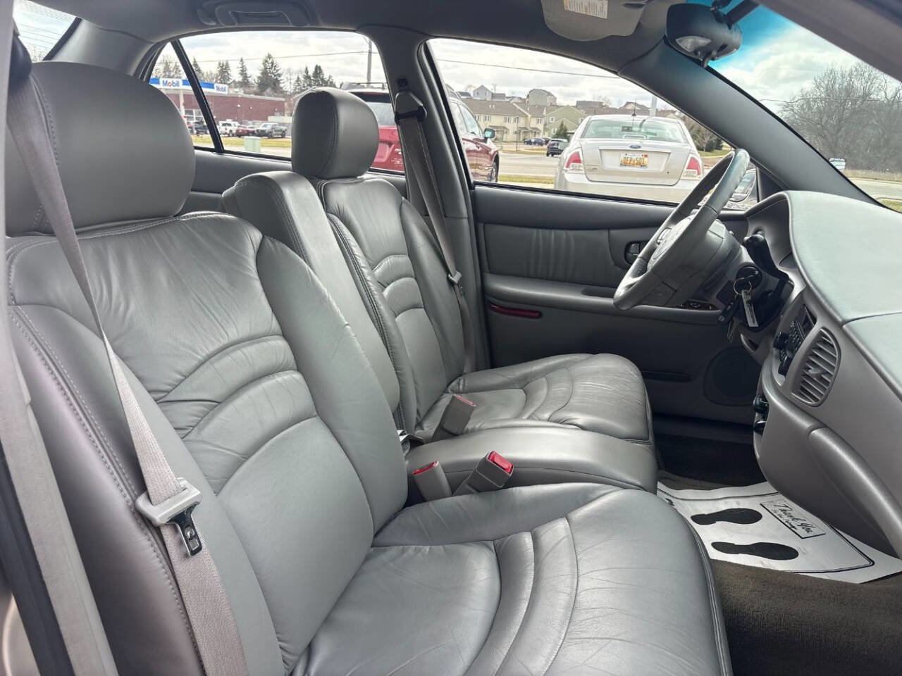 Used 2004 Buick Century Custom image 18