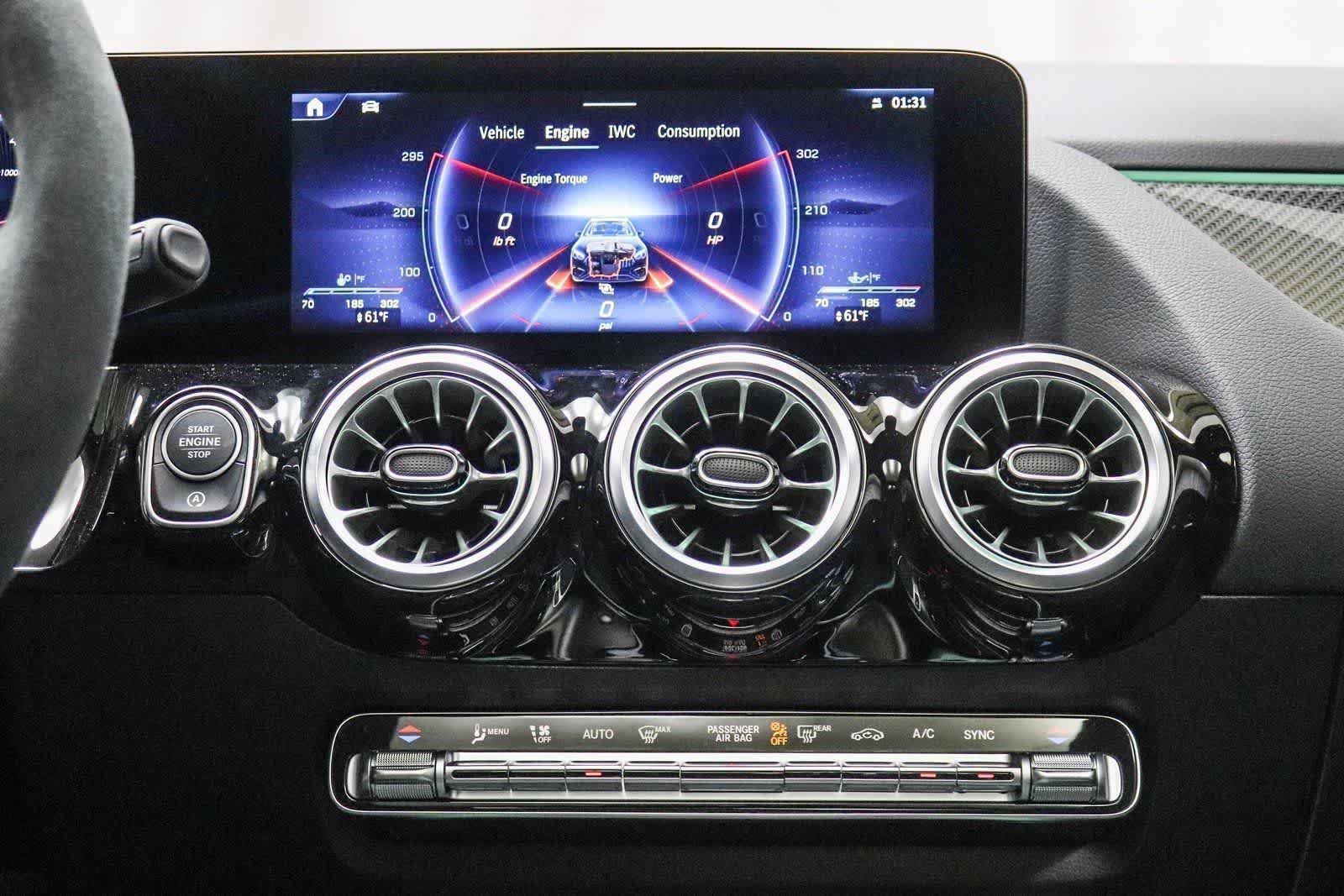 New 2025 Mercedes-Benz GLA 35 AMG 4MATIC image 12