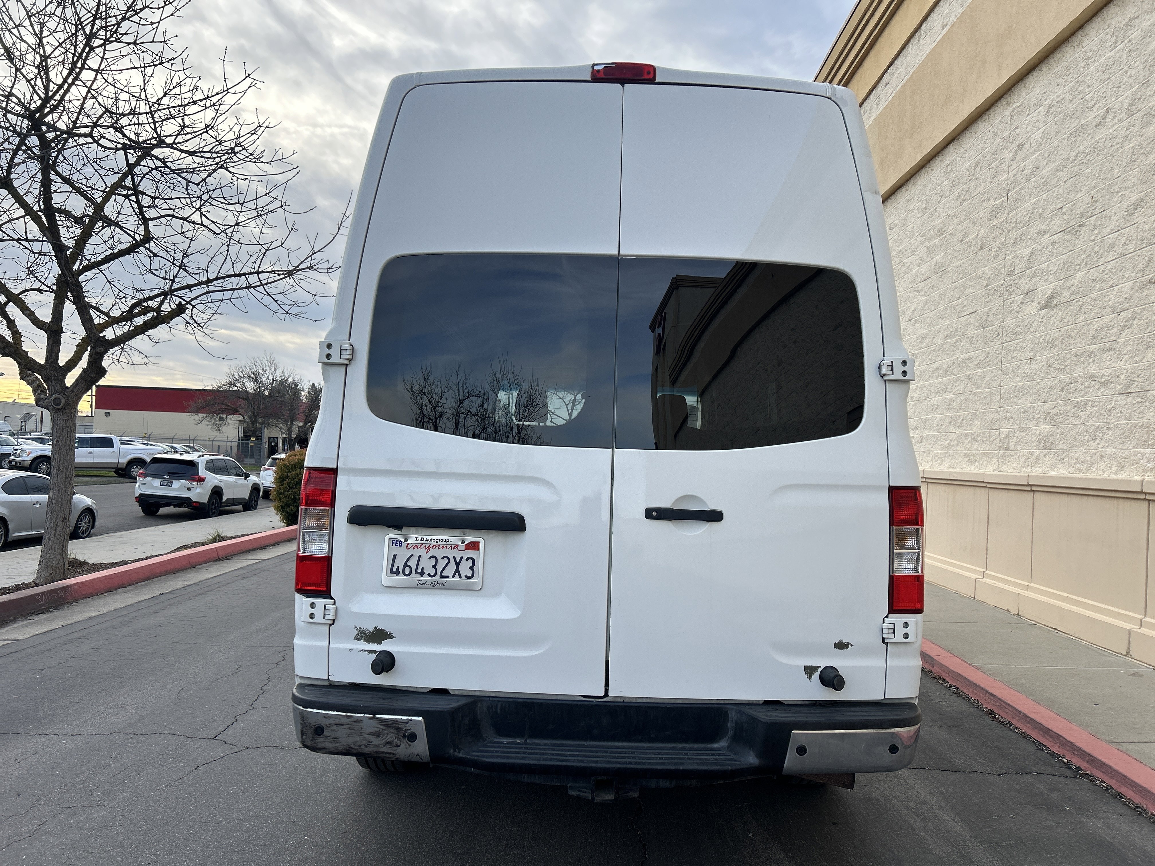 Used 2012 Nissan NV 2500 SV w/ Side Curtain Airbag Pkg image 5