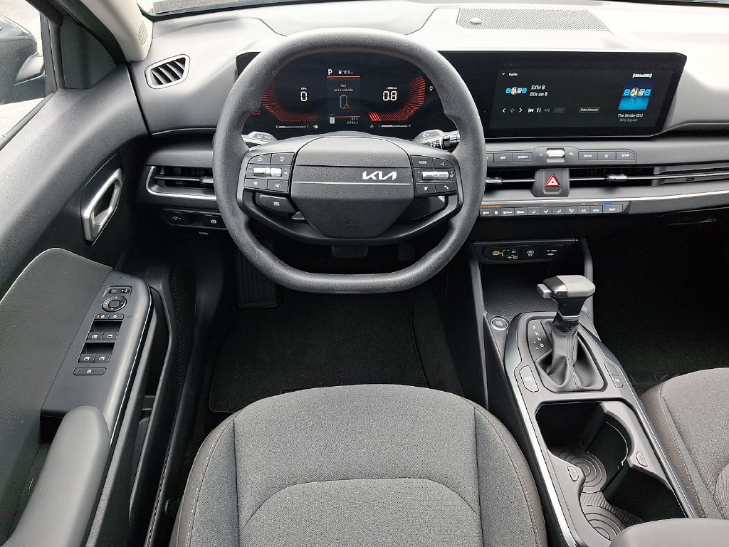 Certified 2025 Kia K4 FWD image 11
