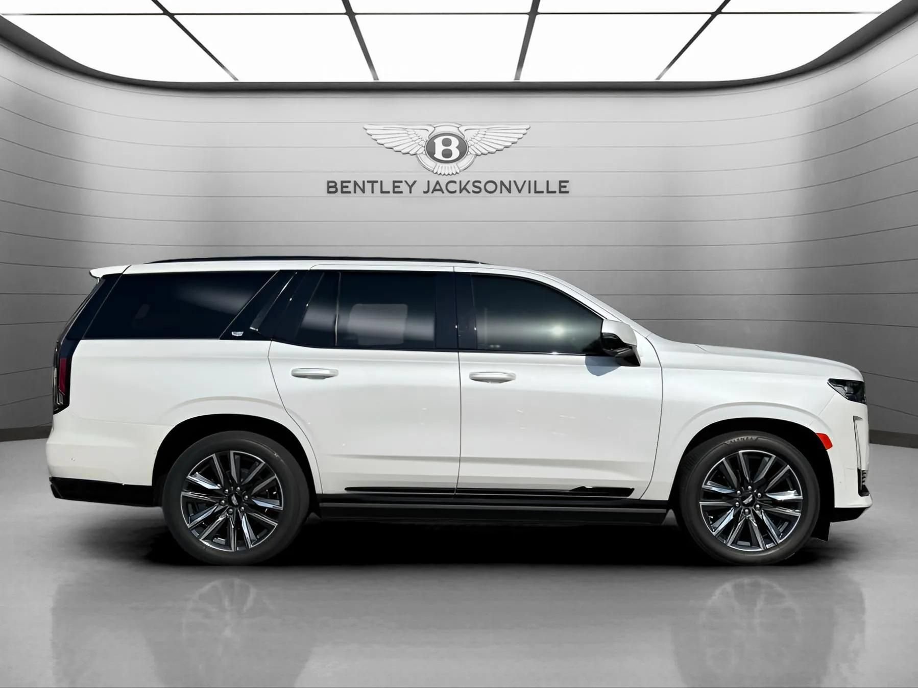 Used 2023 Cadillac Escalade Sport Platinum RWD image 8