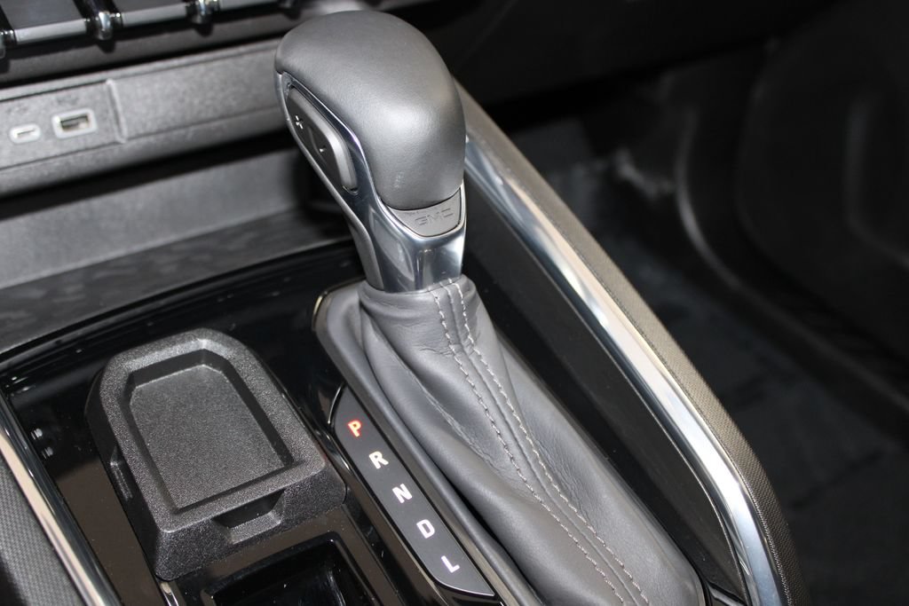 Used 2024 GMC Canyon Elevation w/ Trailering Package RWD image 37