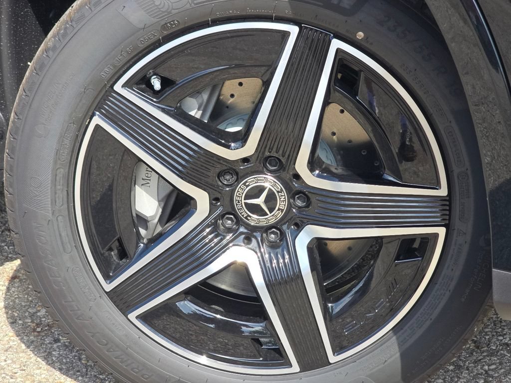 New 2026 Mercedes-Benz GLC 300 4MATIC image 11