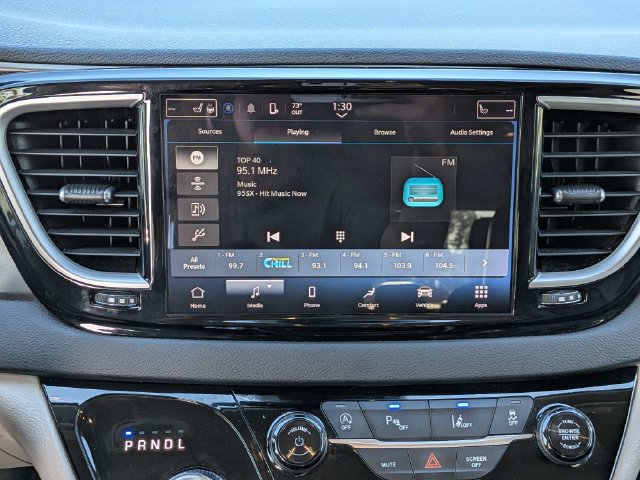 Used 2023 Chrysler Pacifica Touring-L FWD image 19
