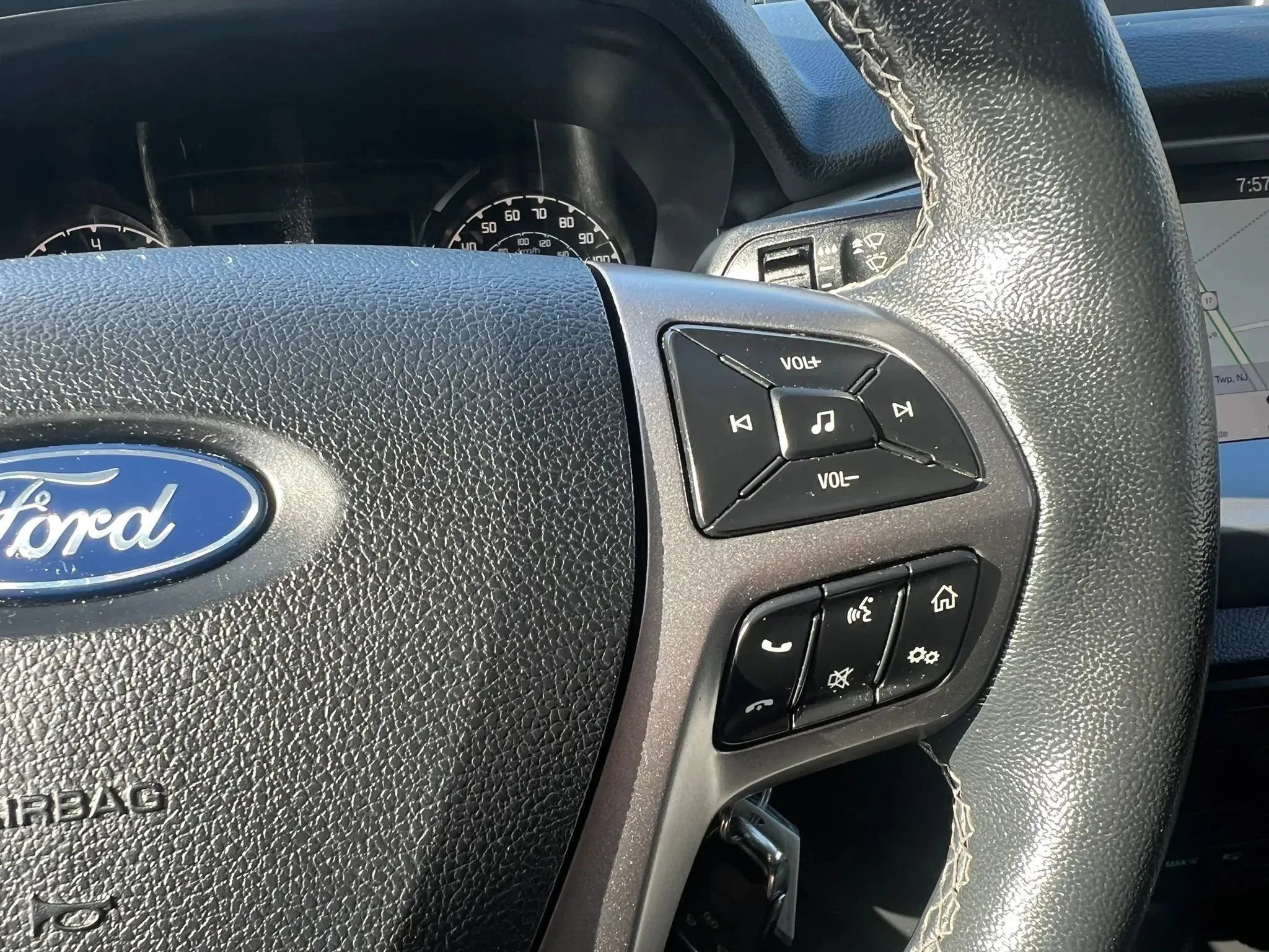 Used 2019 Ford Ranger XLT w/ Equipment Group 302A Luxury AWD/4WD image 20