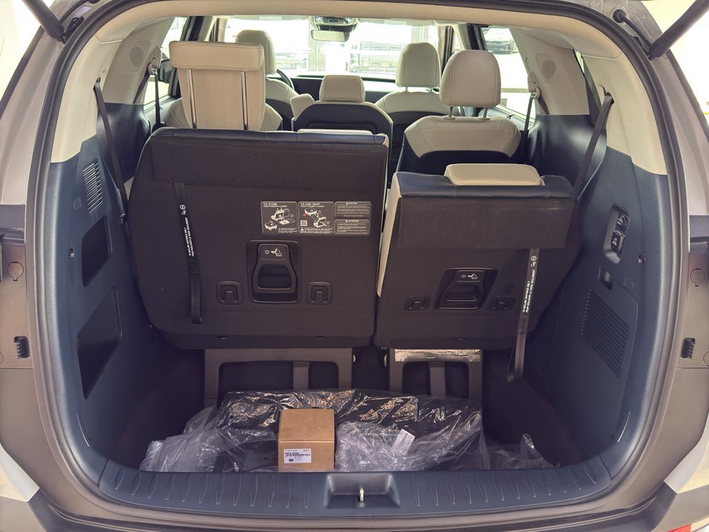 New 2026 Kia Carnival SX w/ SX Dark Edition Package image 25