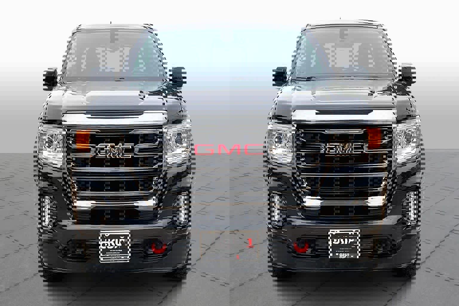 Used 2022 GMC Canyon AT4 w/ Trailering Package image 4