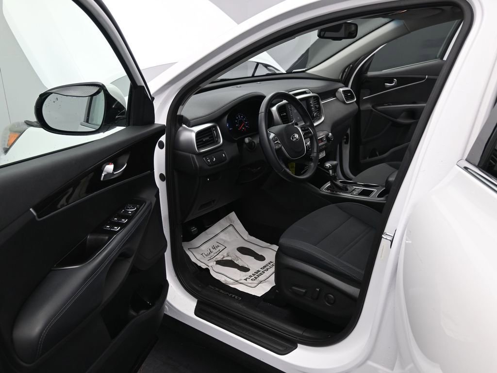 Used 2019 Kia Sorento LX w/ Option Group 020 image 12