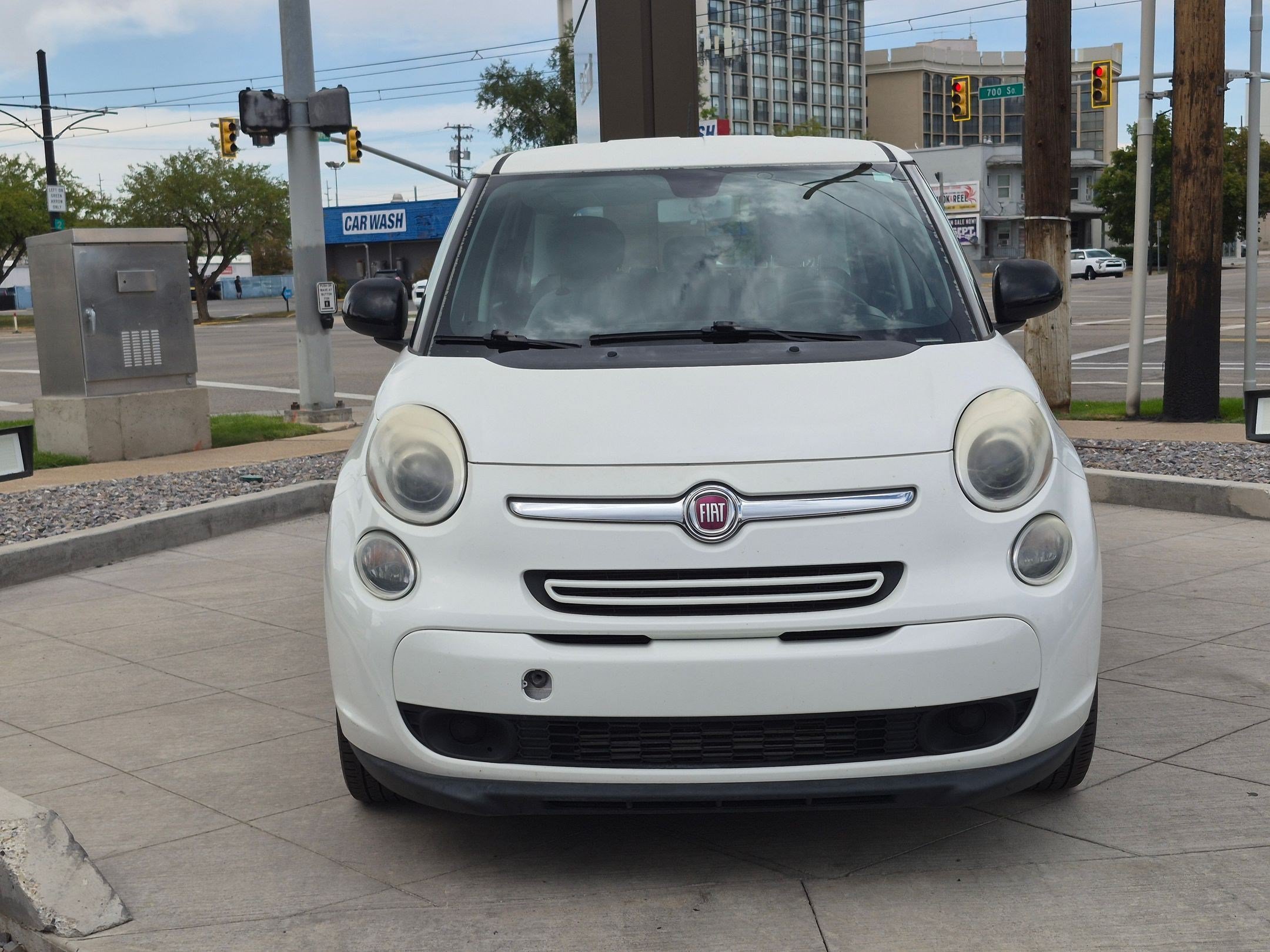 Used 2014 FIAT 500L Pop FWD image 11