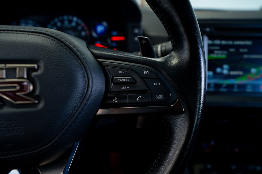 Used 2023 Nissan GT-R Premium w/ Floor Mat Package image 36