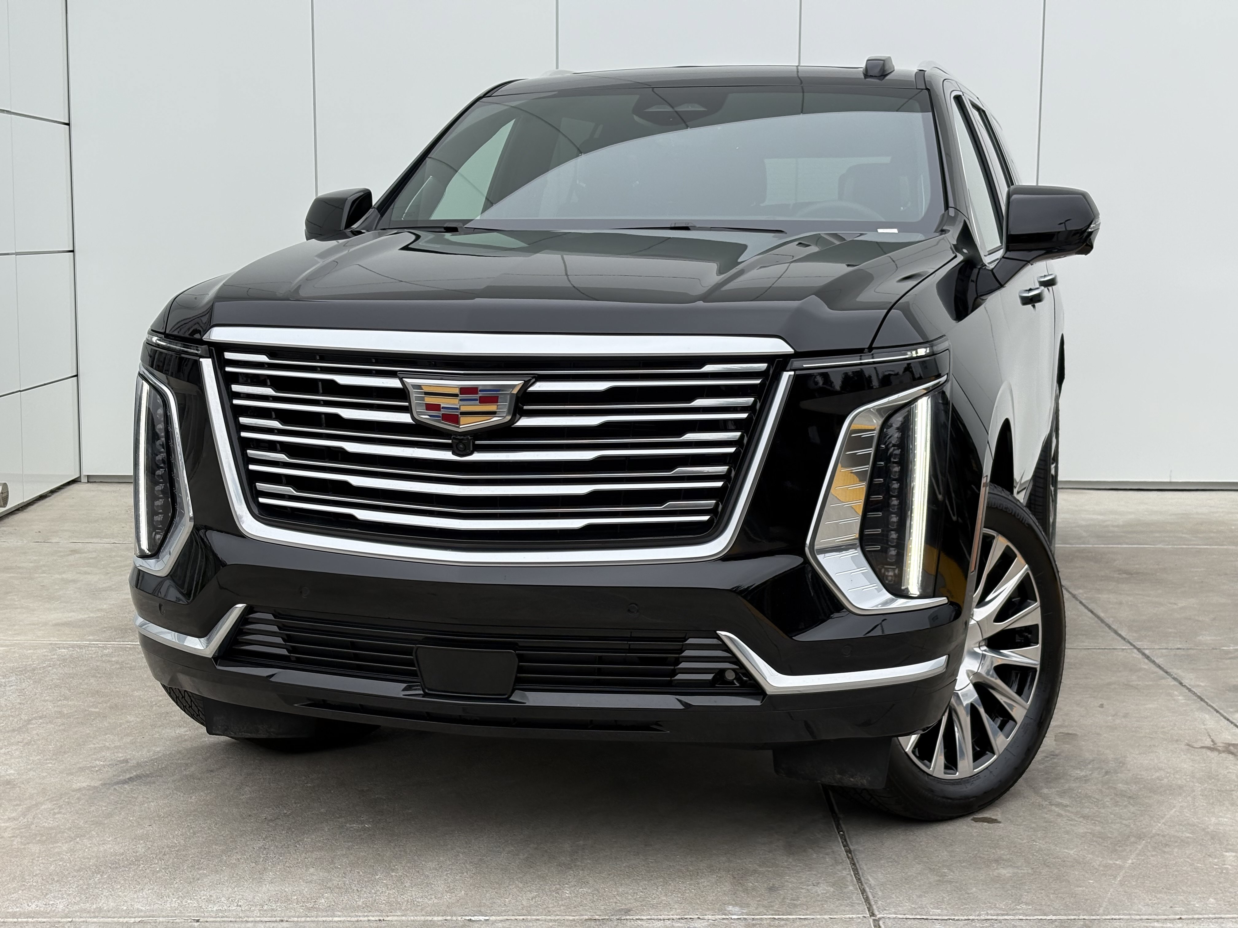 Used 2026 Cadillac Escalade ESV Platinum Luxury w/ LPO, Floor Liner Package AWD/4WD image 1