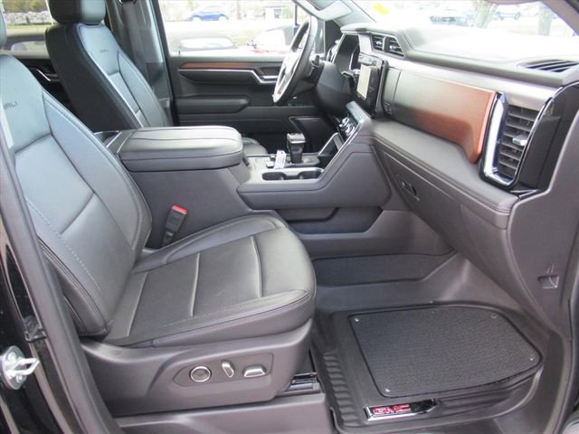 Used 2024 GMC Sierra 1500 Denali w/ Denali Reserve Package image 9