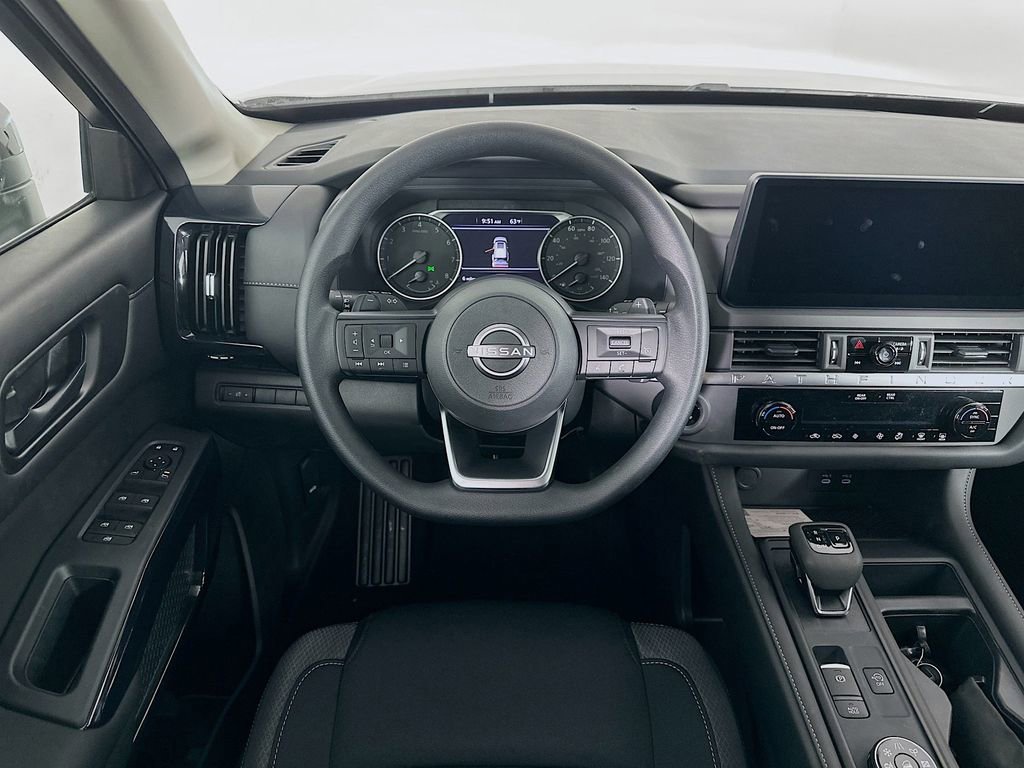 New 2026 Nissan Pathfinder S image 27