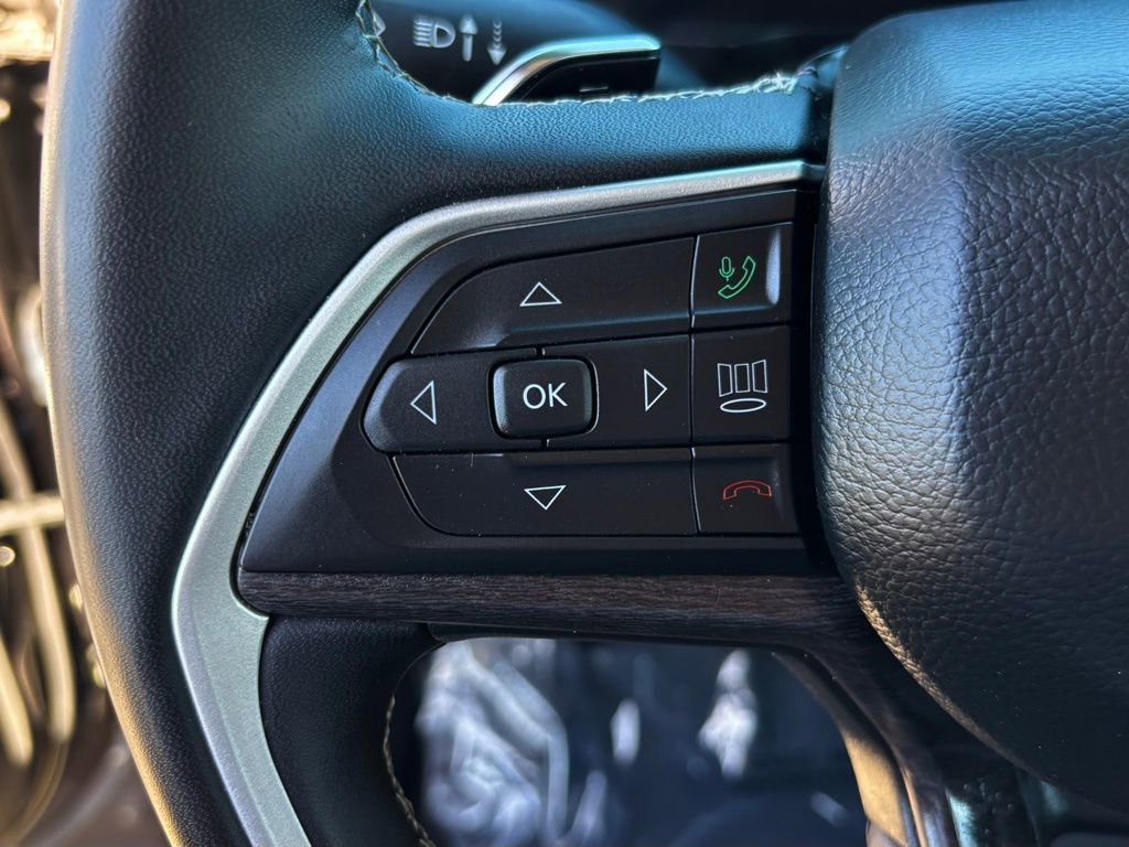 Used 2022 Jeep Grand Cherokee Limited 4xe image 18