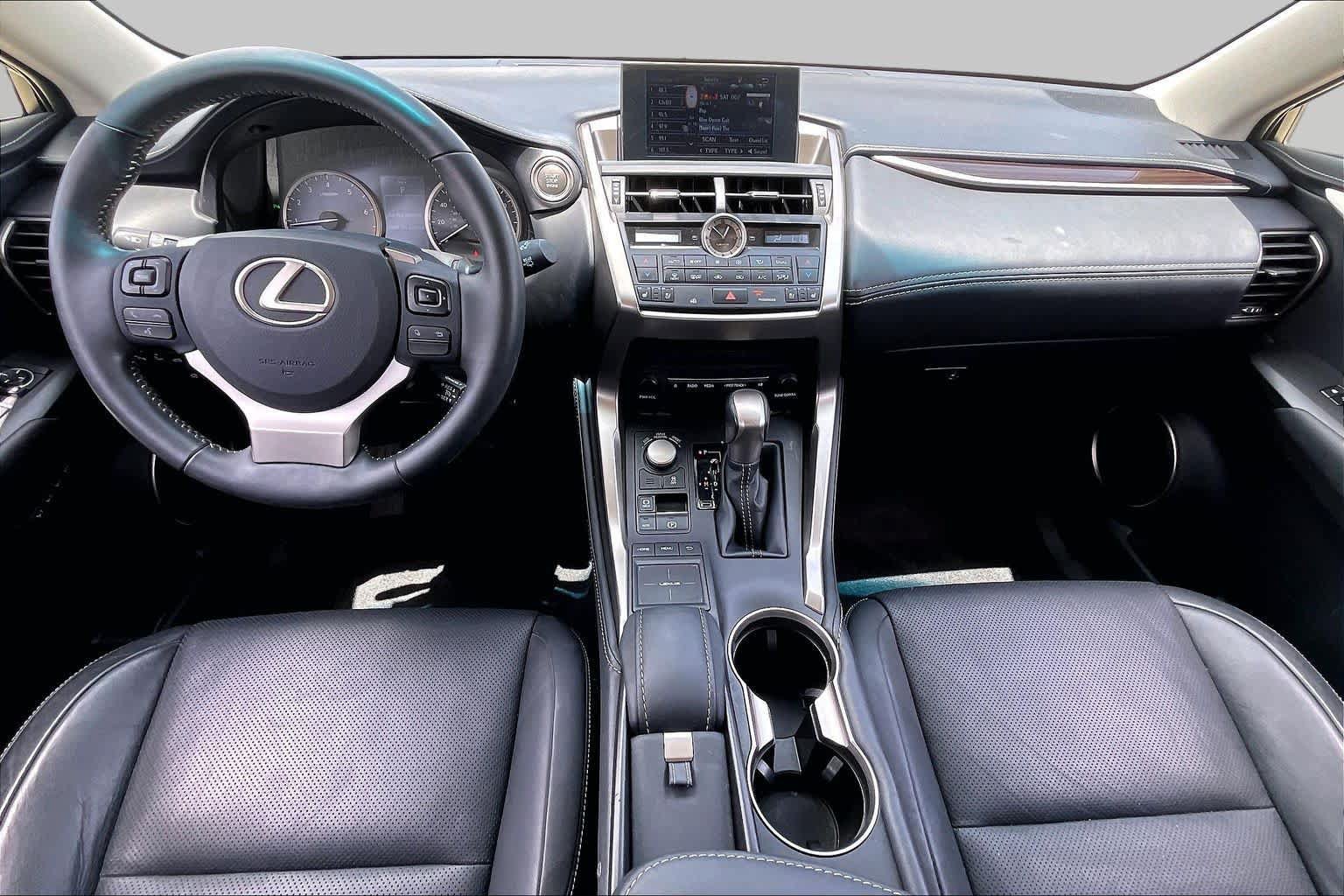 Used 2015 Lexus NX 200t FWD w/ Luxury Package image 13