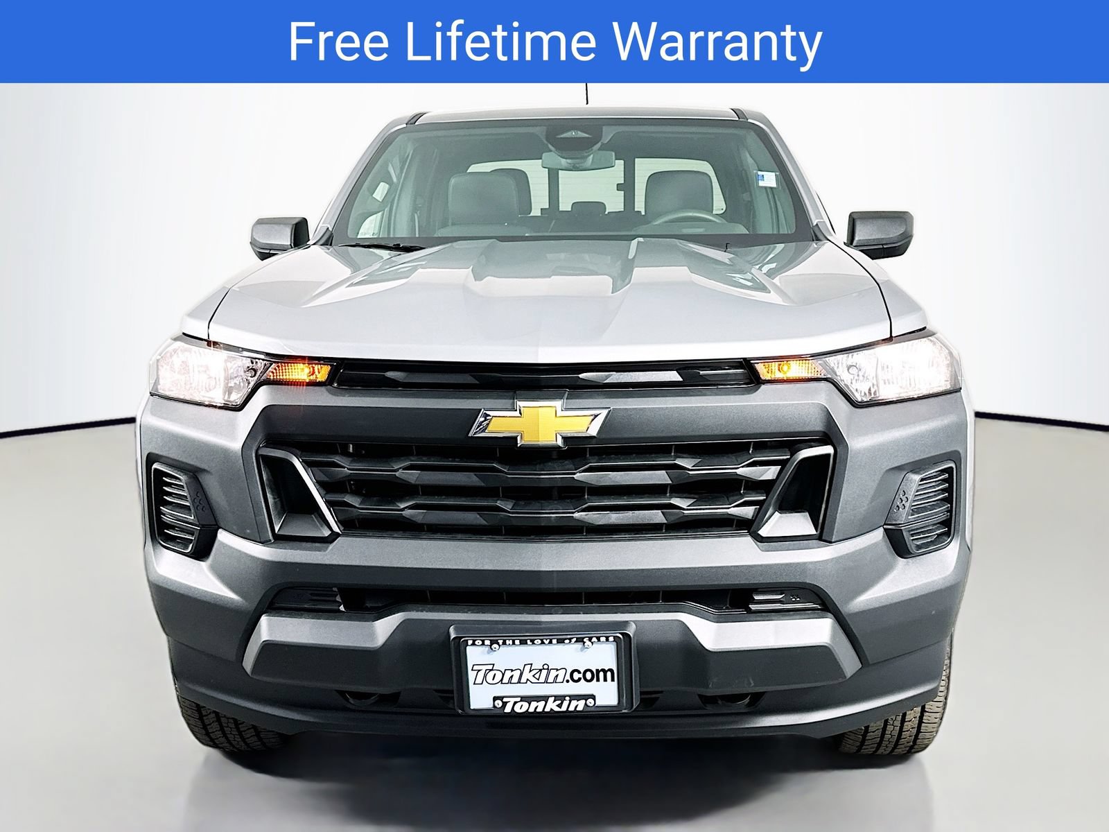 New 2026 Chevrolet Colorado W/T w/ WT Custom Package AWD/4WD image 2