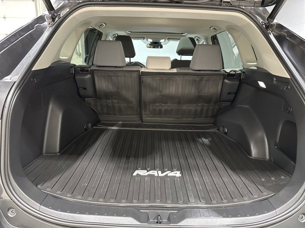 Certified 2023 Toyota RAV4 XLE w/ Convenience Package image 16