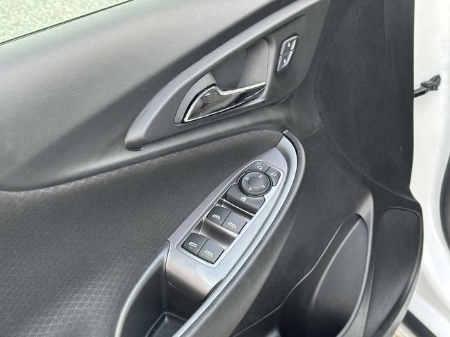 Used 2024 Chevrolet Malibu LT image 18