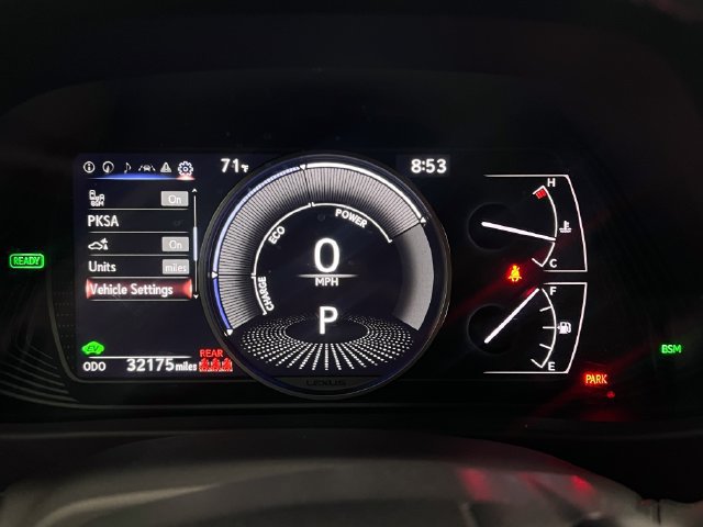 Certified 2024 Lexus UX 250h FWD image 17