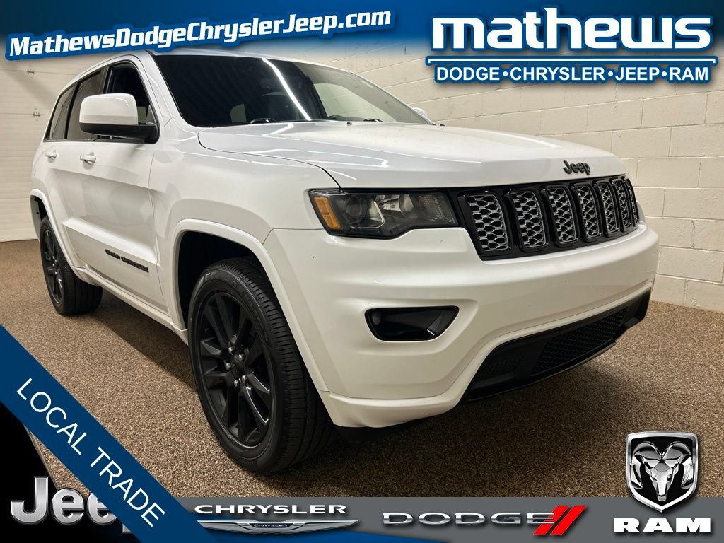 Used 2020 Jeep Grand Cherokee Altitude AWD/4WD image 1