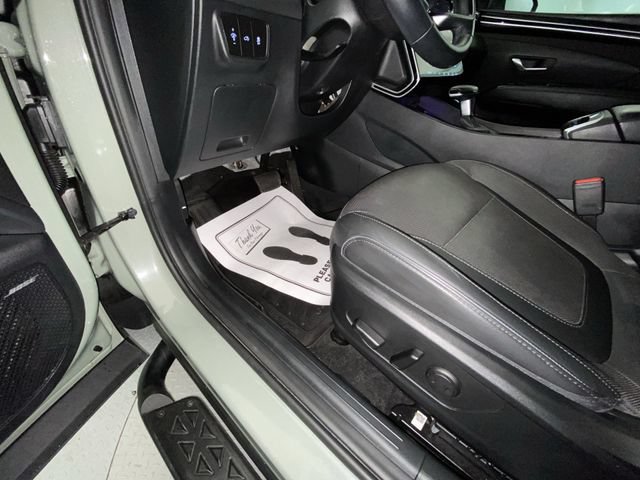 Used 2023 Hyundai Santa Cruz Limited AWD/4WD image 12