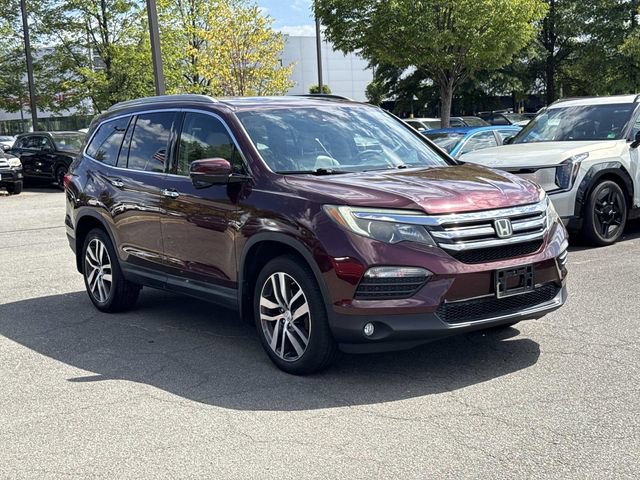 Used 2016 Honda Pilot Touring video 1