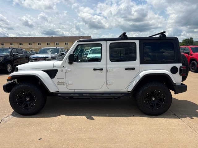 Used 2018 Jeep Wrangler Unlimited Sahara w/ LED Lighting Group AWD/4WD image 4