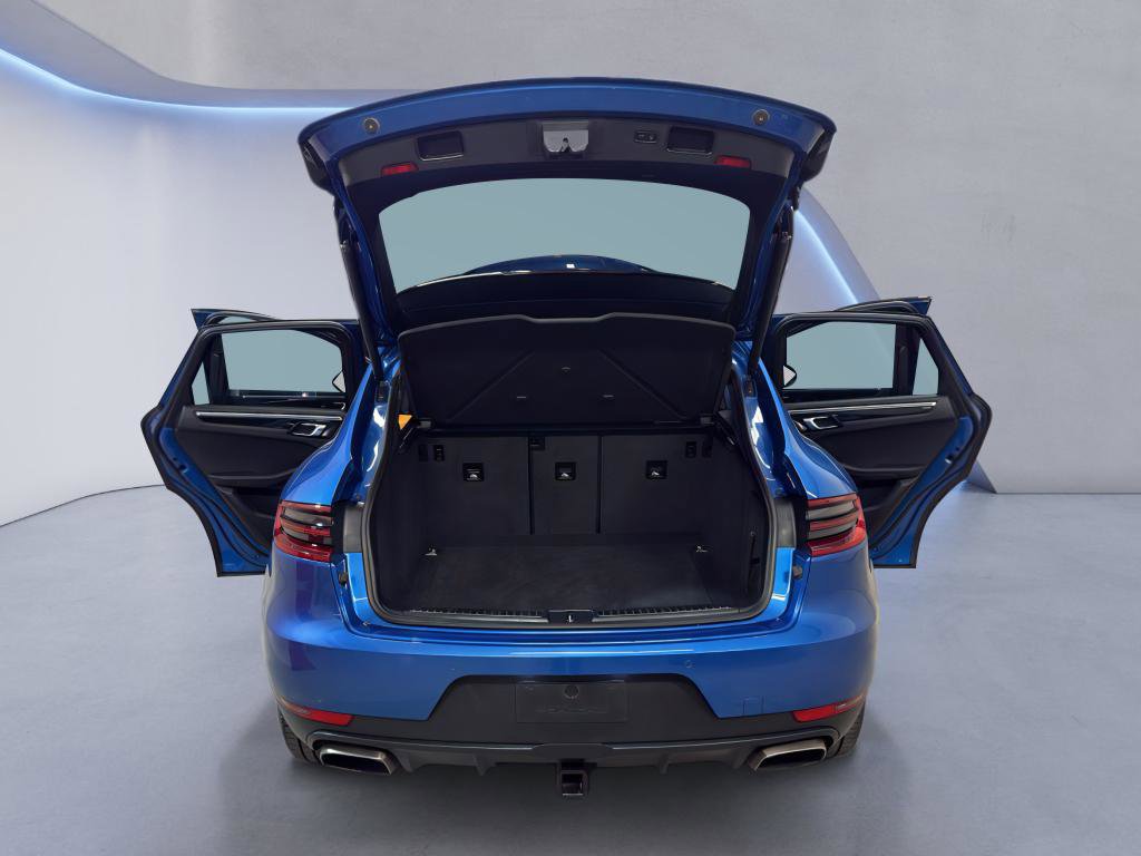 Used 2017 Porsche Macan AWD/4WD image 11