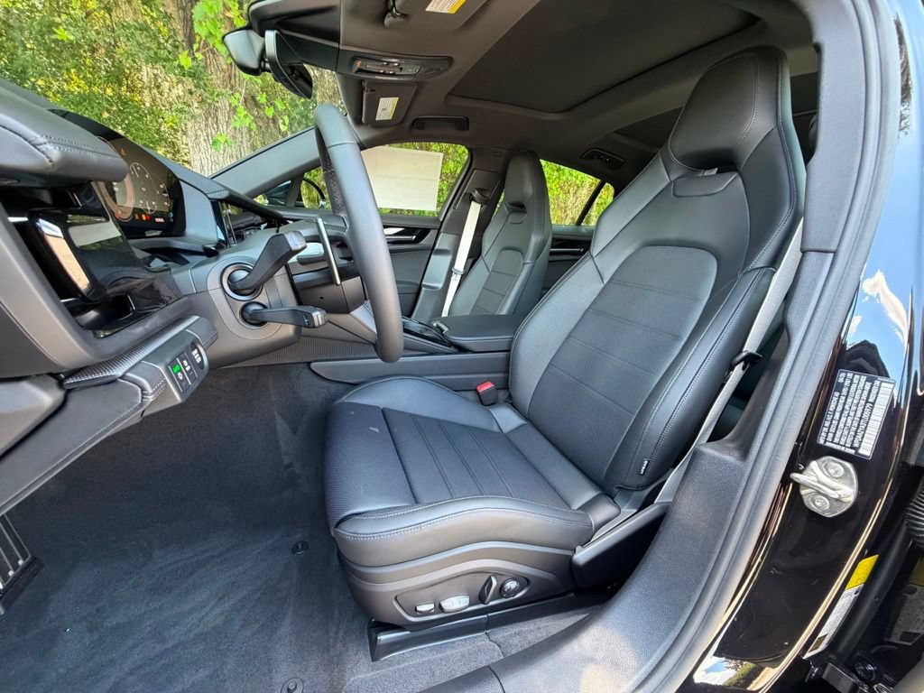 New 2026 Porsche Panamera RWD image 5