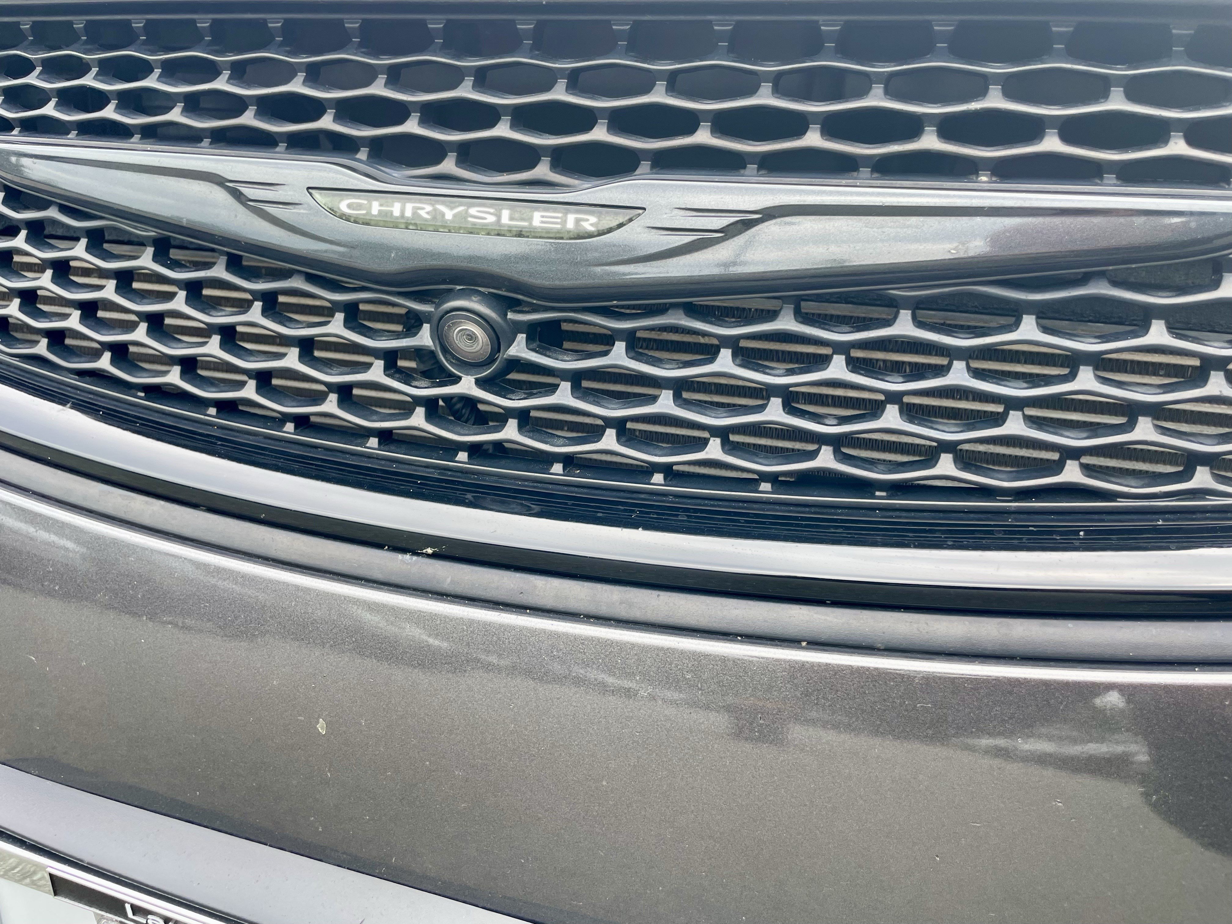 Used 2020 Chrysler Pacifica Touring-L w/ Advanced Safetytec Group AWD/4WD image 34