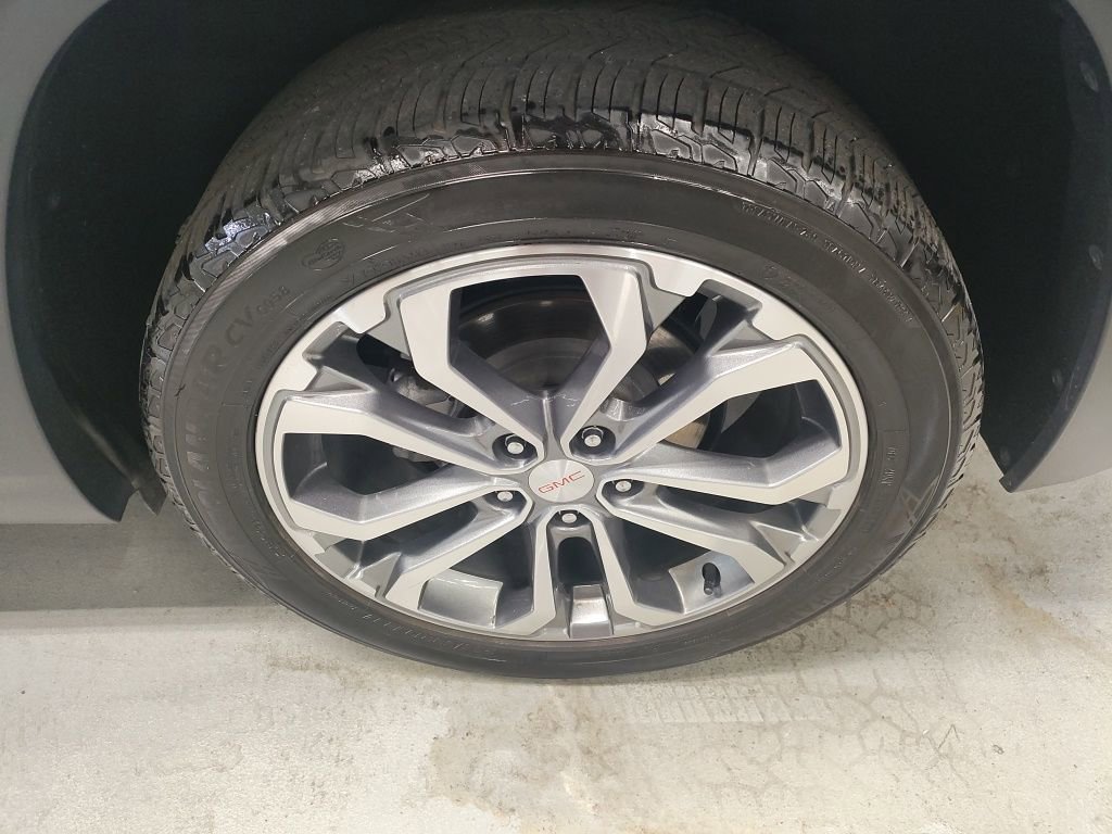 Used 2020 GMC Terrain SLT w/ Preferred Package image 20