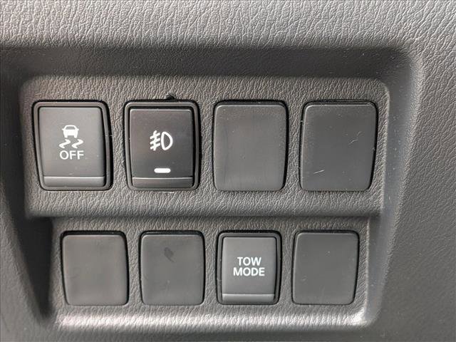 Used 2018 Nissan Pathfinder S FWD image 15
