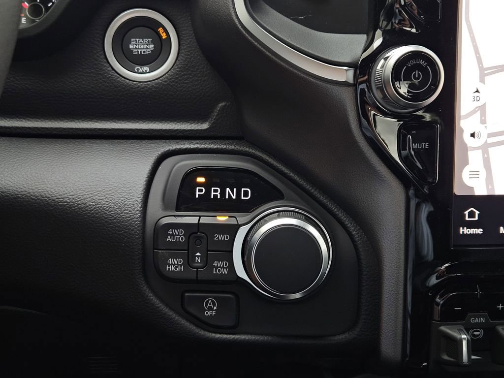 New 2026 RAM 1500 4x4 Crew Cab image 20