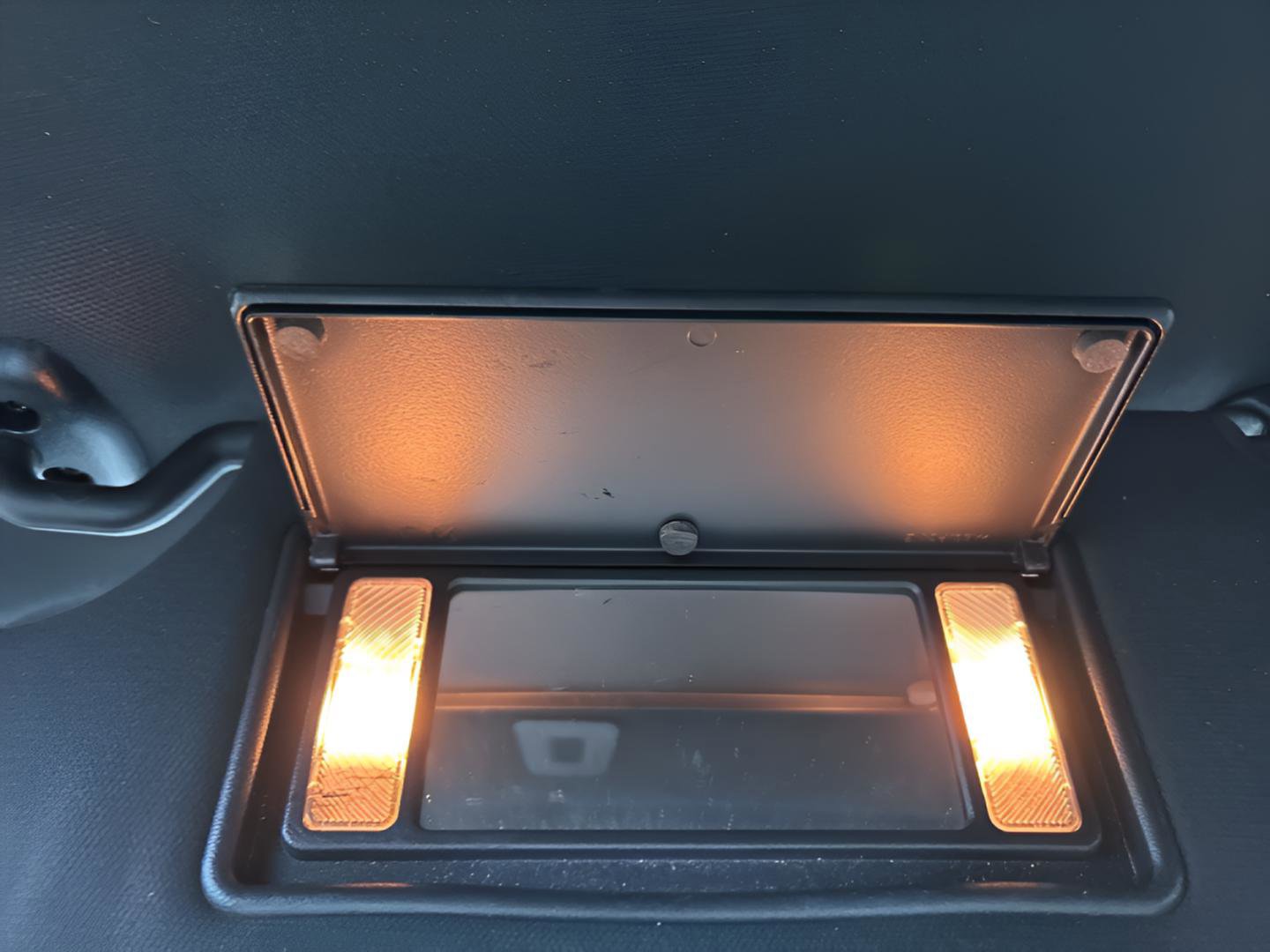 Used 2019 Dodge Challenger SXT w/ Plus Package image 24