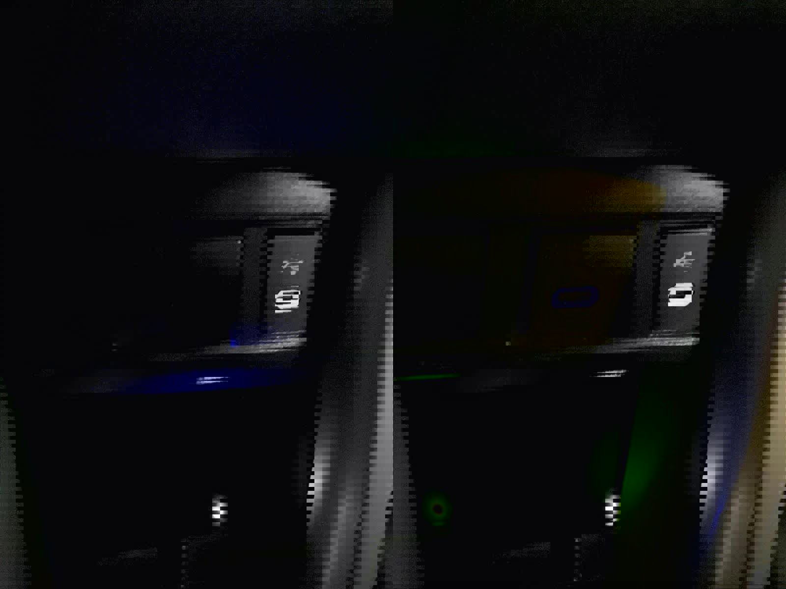 Used 2024 Toyota Corolla Cross LE image 26