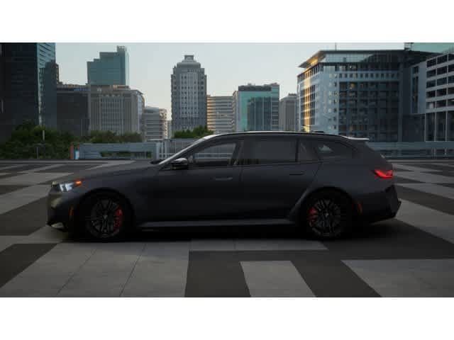 New 2027 BMW M5 Touring AWD/4WD image 4