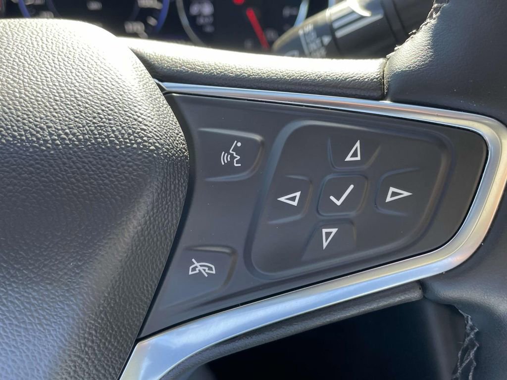 Used 2024 Chevrolet Malibu LT image 24