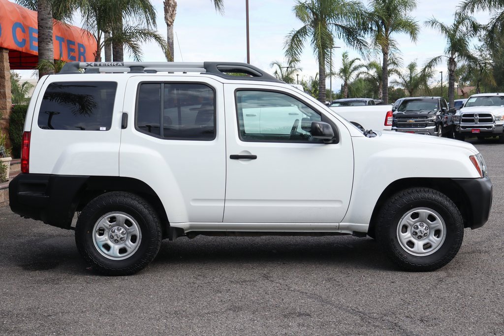 Used 2015 Nissan Xterra X image 10