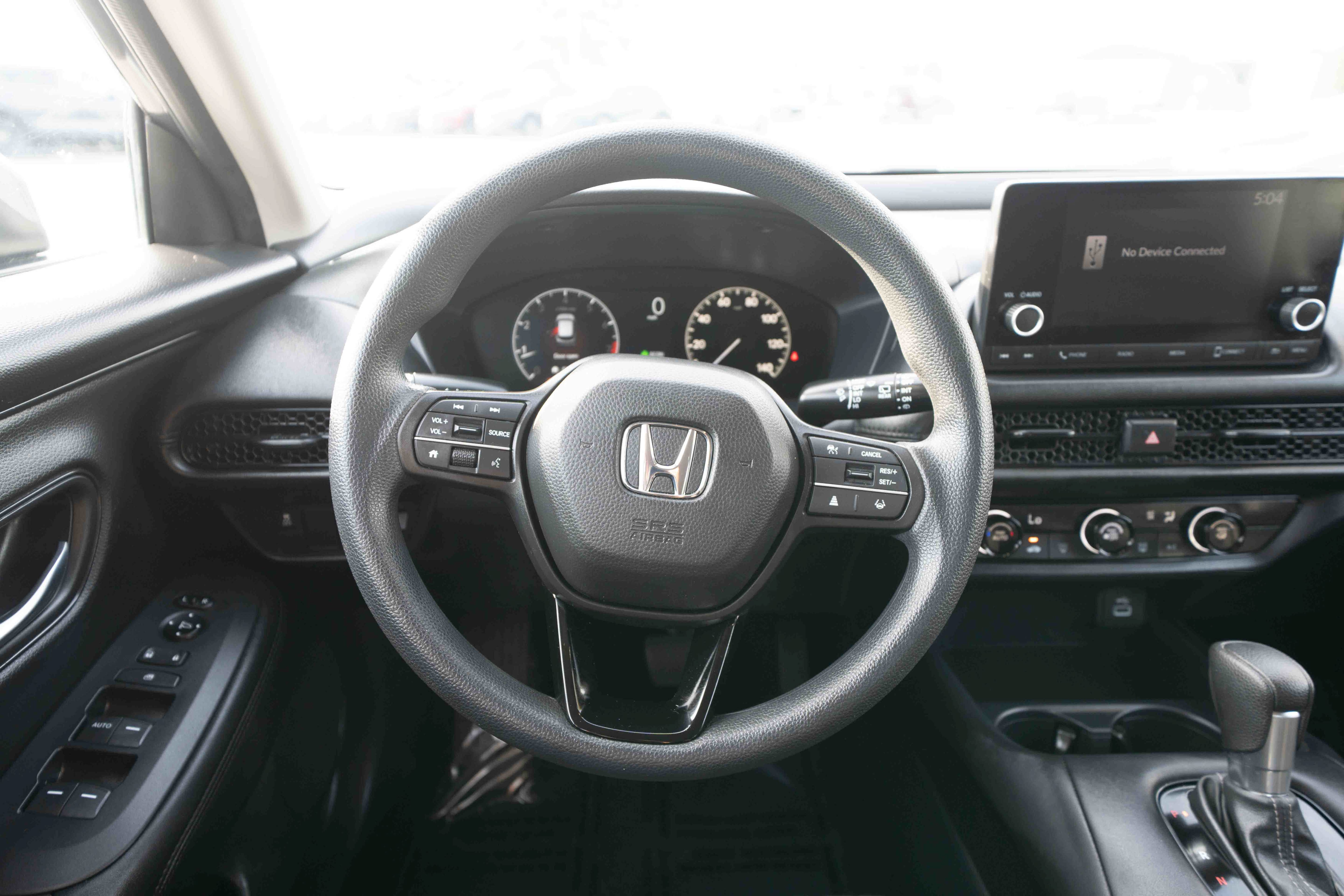 Certified 2025 Honda HR-V LX image 21