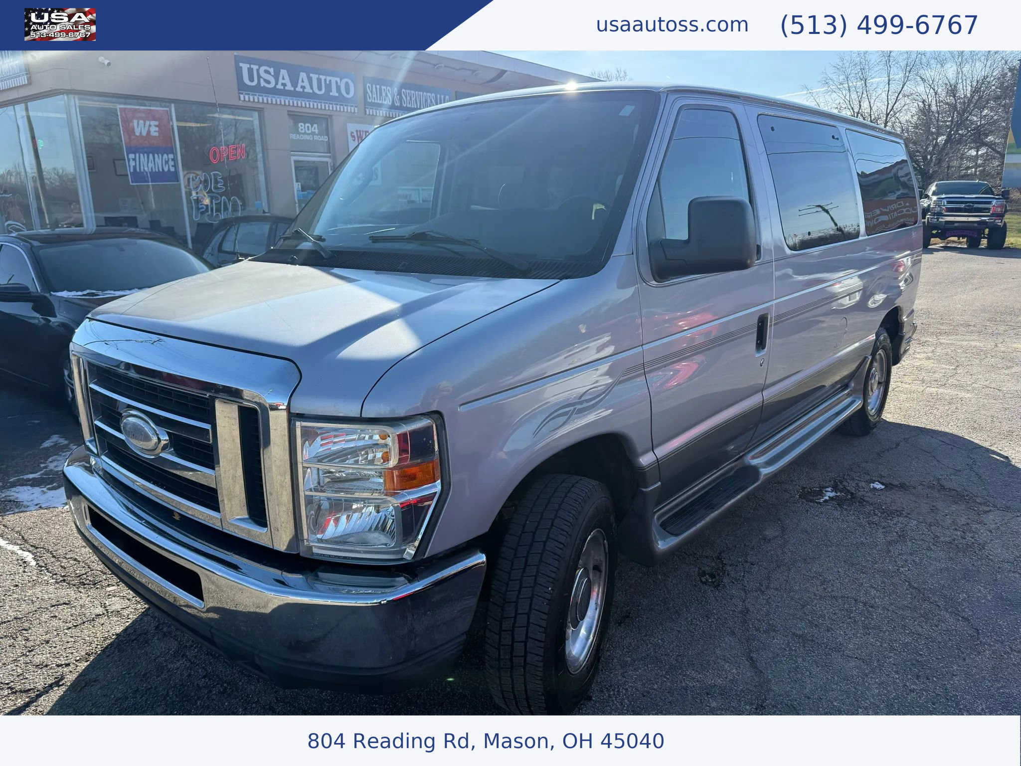 Used 2014 Ford E-150 and Econoline 150 image 1