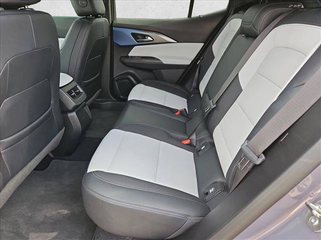 Used 2024 Chevrolet Equinox EV LT FWD image 25