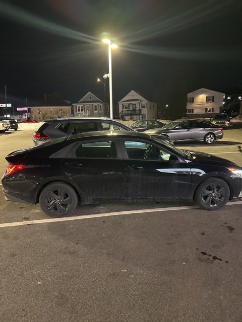 Used 2021 Hyundai Elantra Blue w/ Cargo Package image 5